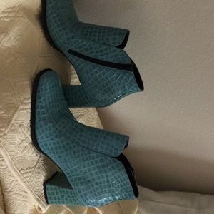 Milagros turquoise snake print leather boots 8M